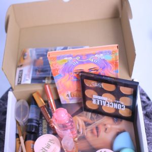 Make up kit